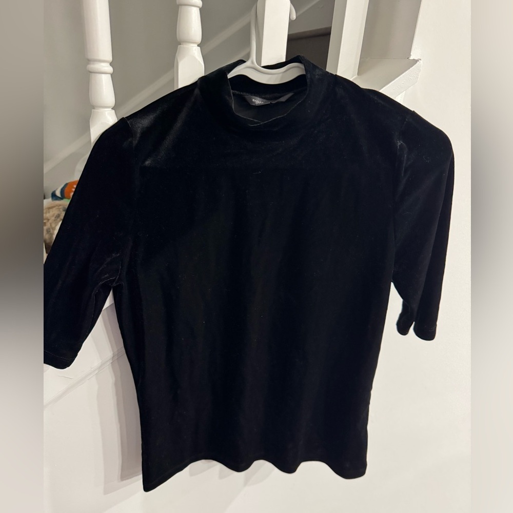 Banana Republic- turtle neck - velvety top